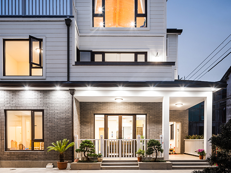 Rumah Kayu yang Dibangun Sendiri di Pedesaan Suzhou